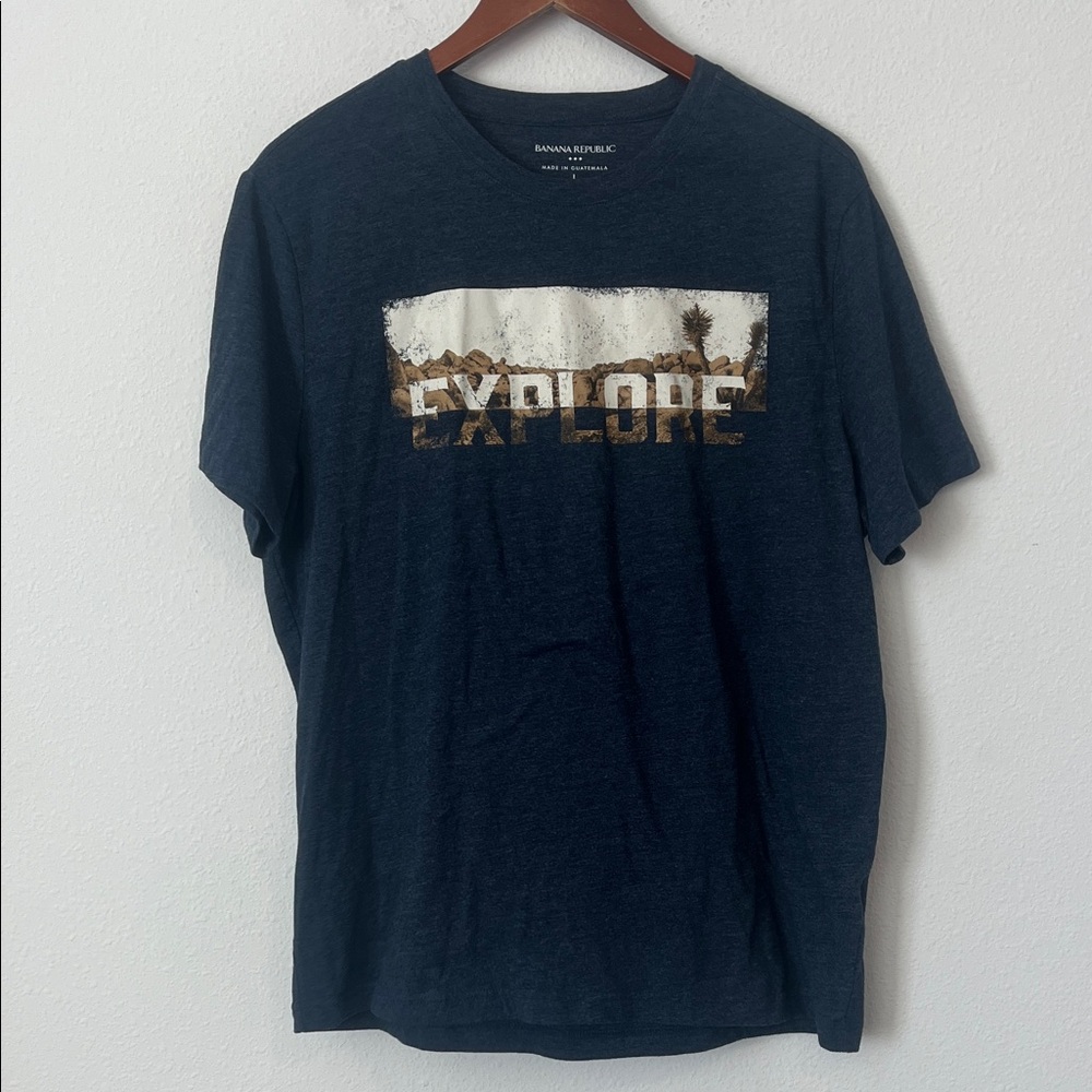 Banana Republic Men's Navy Explore T-Shirt